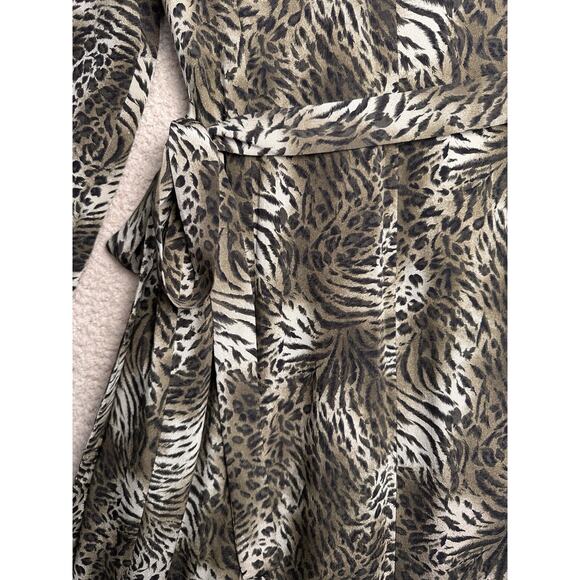 Vtg Dana Buchman 90s Y2K Women's 100% Silk Animal Print Wrap Dress Sz 4 Mob Wife - Picture 5 of 16